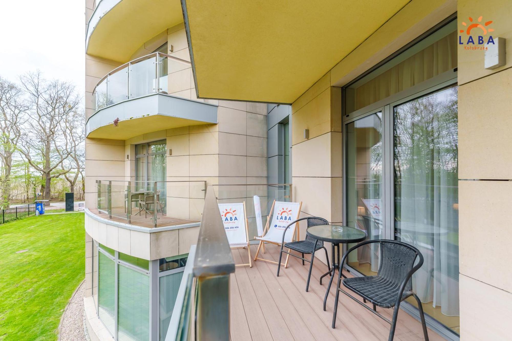 Laba Kolobrzeg Apartamenty Diune Z Parkingiem エクステリア 写真