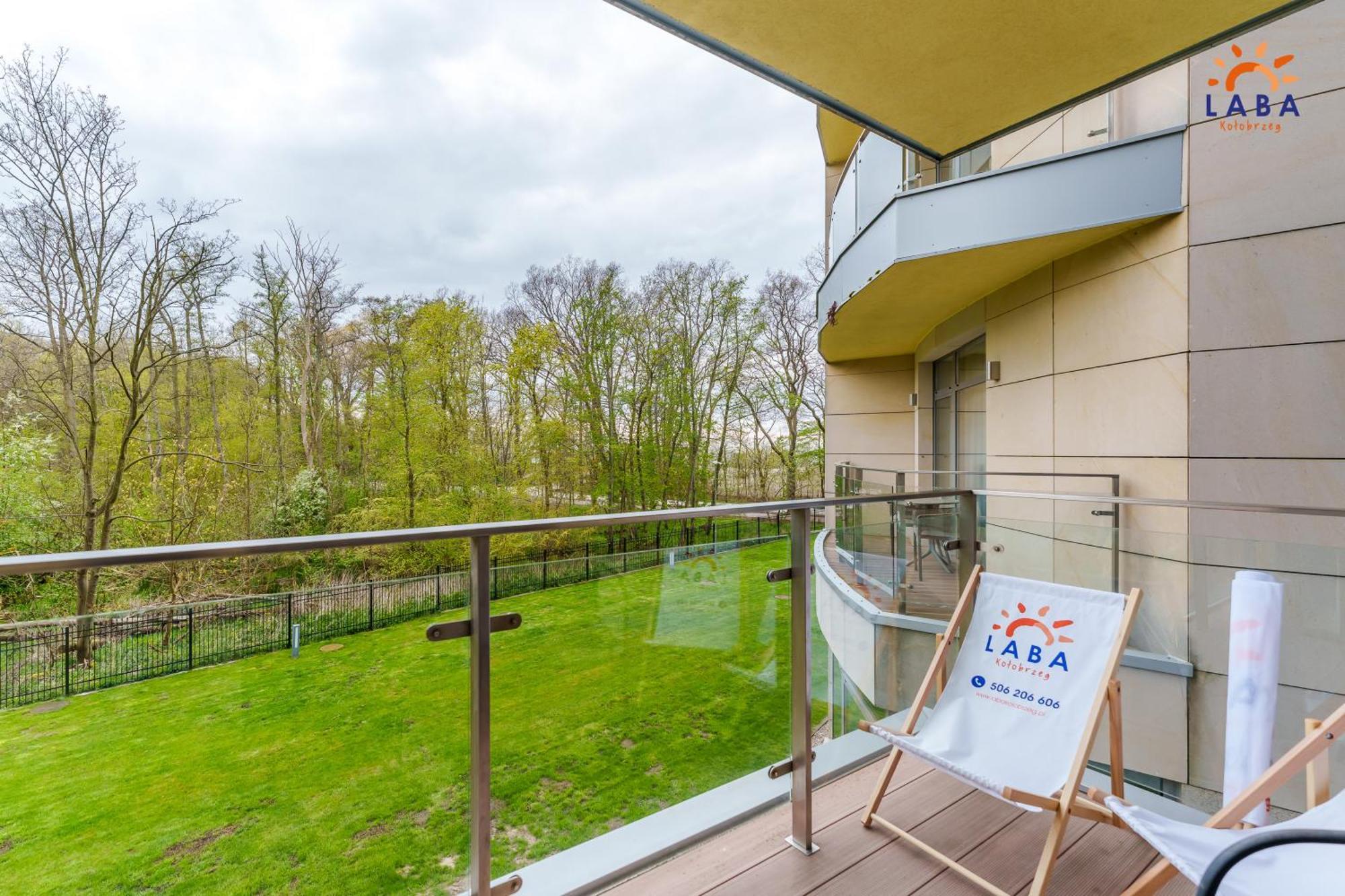 Laba Kolobrzeg Apartamenty Diune Z Parkingiem エクステリア 写真