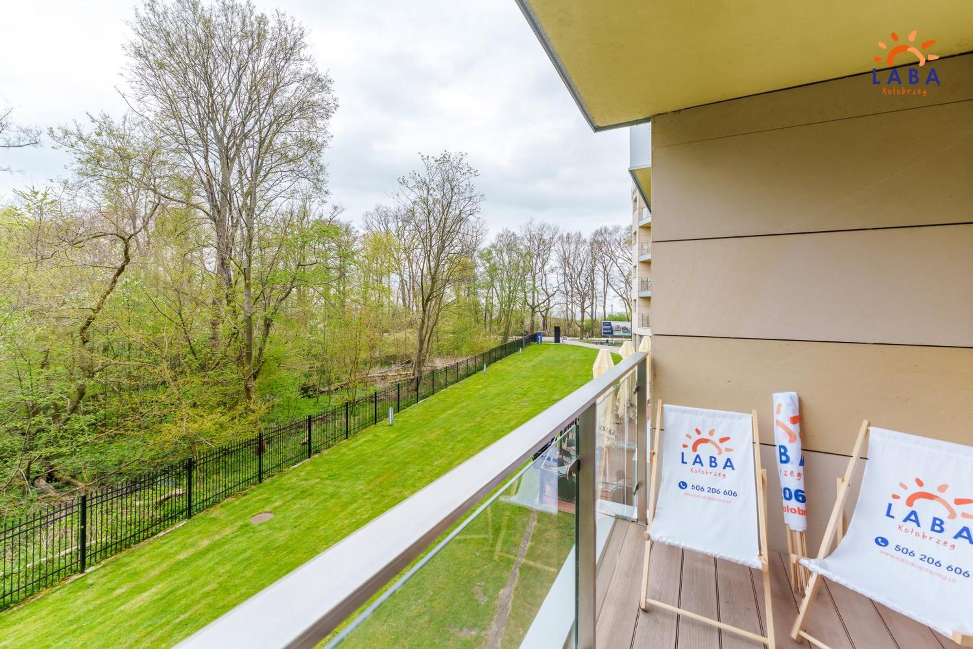 Laba Kolobrzeg Apartamenty Diune Z Parkingiem エクステリア 写真