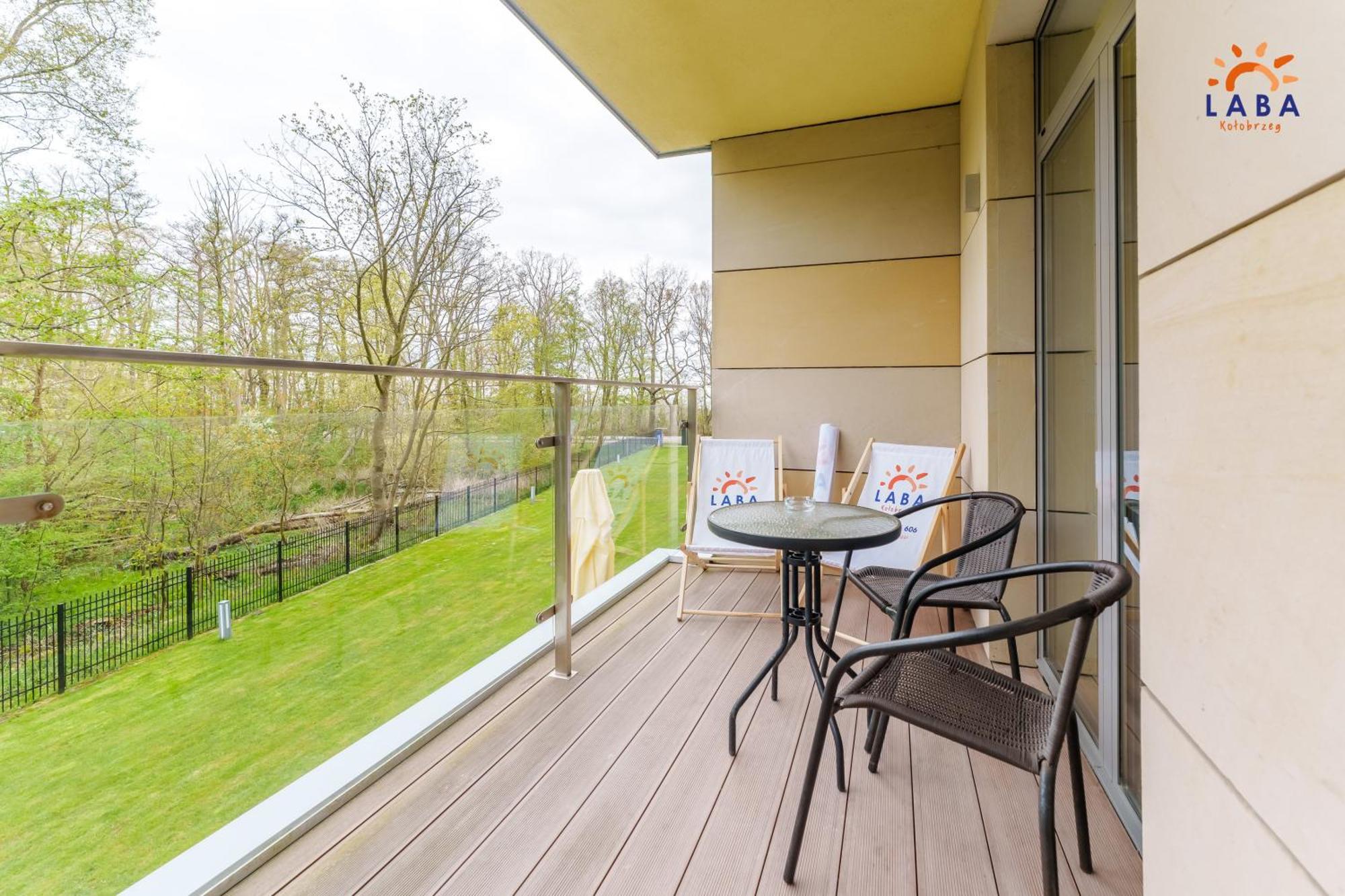 Laba Kolobrzeg Apartamenty Diune Z Parkingiem エクステリア 写真