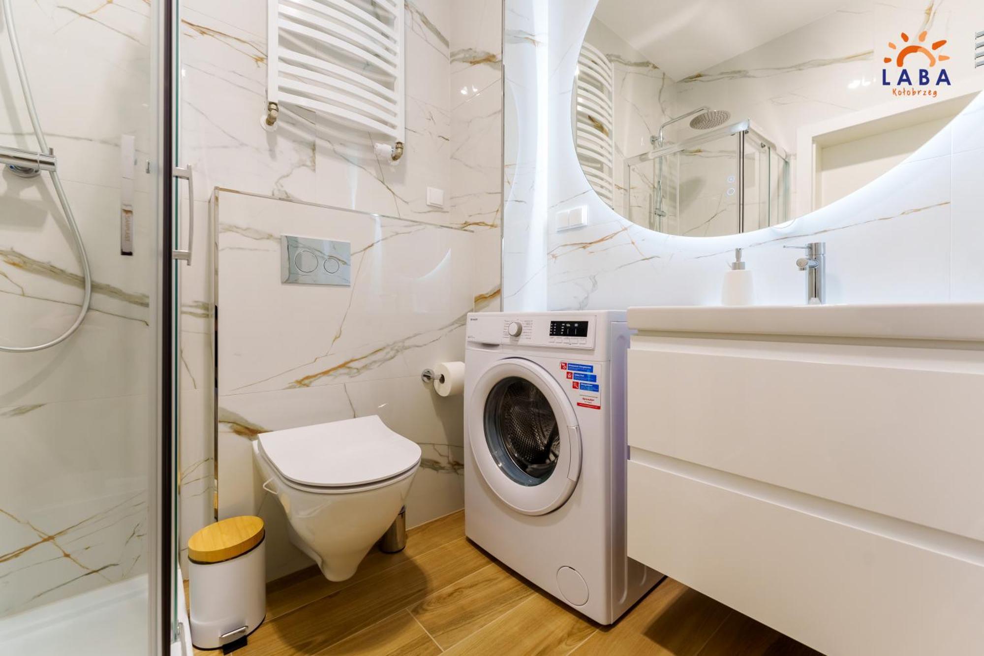 Laba Kolobrzeg Apartamenty Diune Z Parkingiem エクステリア 写真